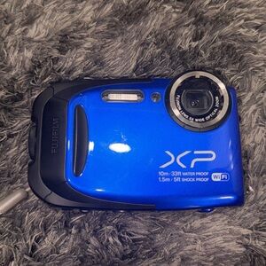 Fujifilm XP75 Blue